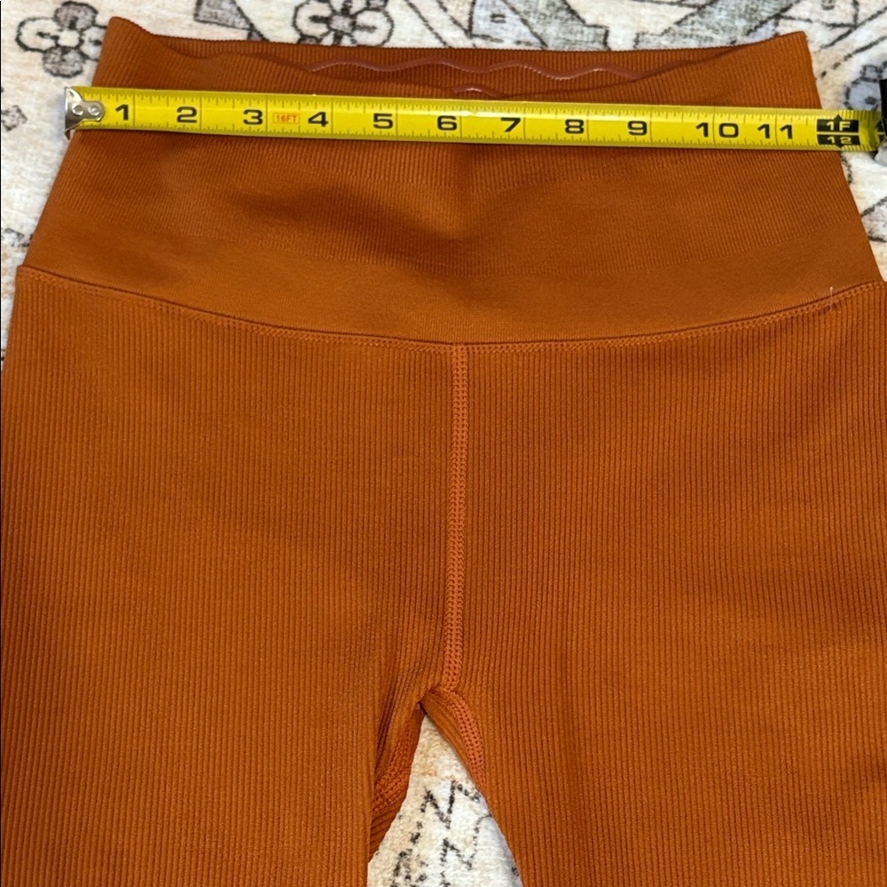 NWT SPIRITUAL GANGSTER XS/S Love Sculpt high waisted ribbed leggings - Picture 3 of 8